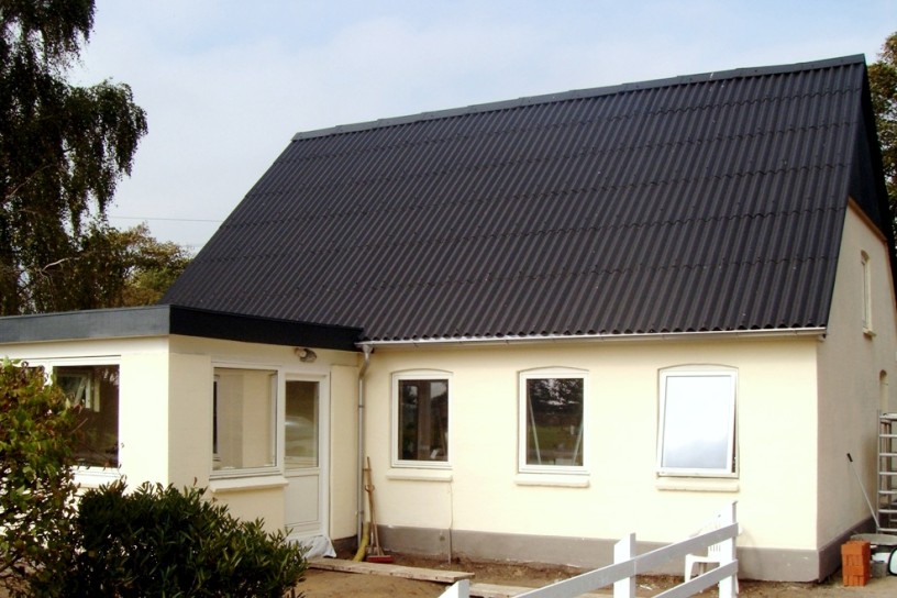 Remont fasady domu oraz zmiana pokrycia dachowego