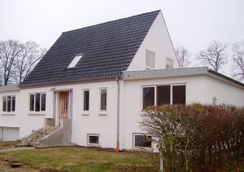 Remont fasady domu oraz zmiana pokrycia dachowego